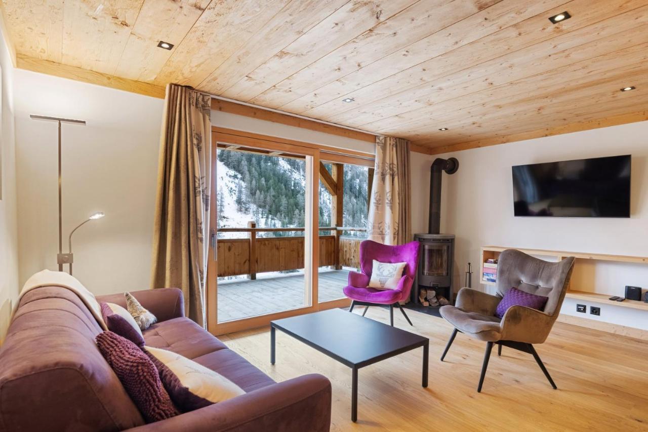 Chalet Larchwood By Mrs Miggins グリモン エクステリア 写真