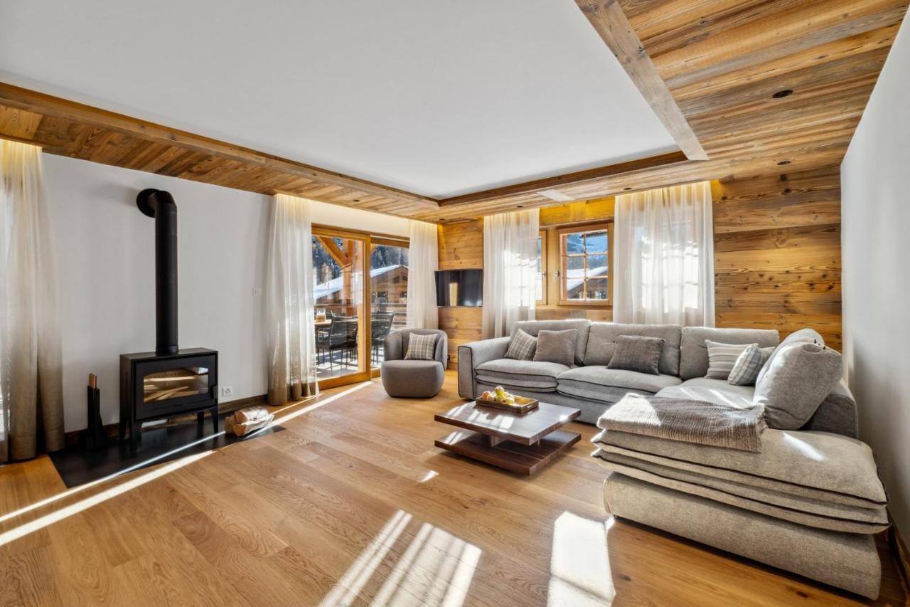 Chalet Larchwood By Mrs Miggins グリモン エクステリア 写真